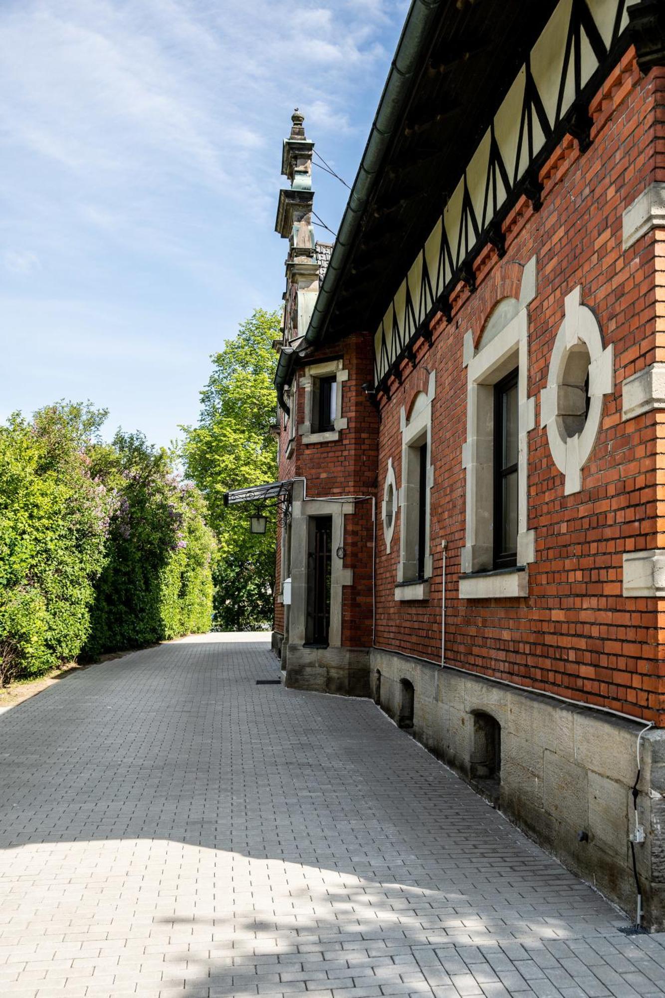 Alte Schule Spittelstein Eg Lejlighed Rödental Eksteriør billede